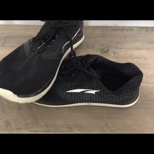 Men’s Solstice Running Shoes